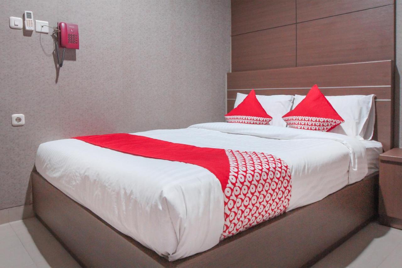 Oyo 383 Env Residence Джакарта Экстерьер фото