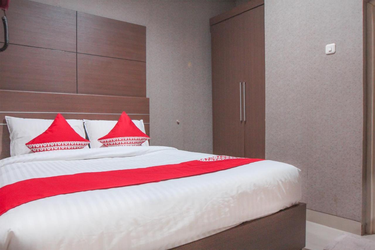 Oyo 383 Env Residence Джакарта Экстерьер фото