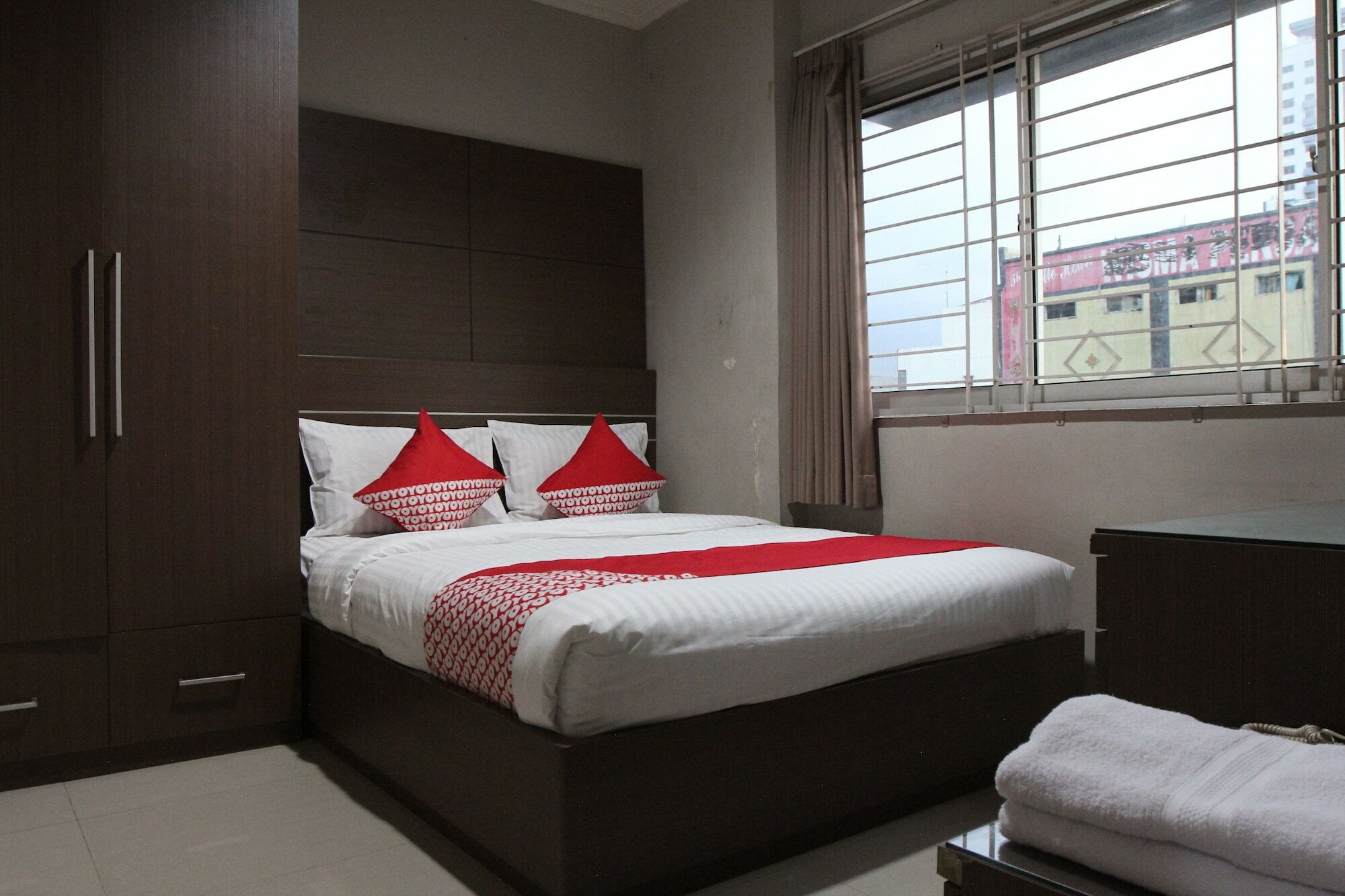 Oyo 383 Env Residence Джакарта Экстерьер фото